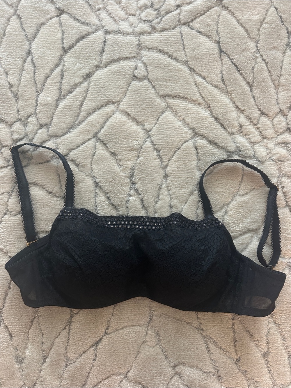 Soma Black Lace Convertible Bra with Removable Straps